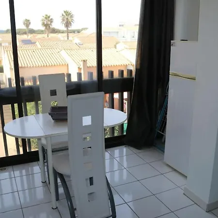 Apartment 216, Port Venus Au Village Naturiste